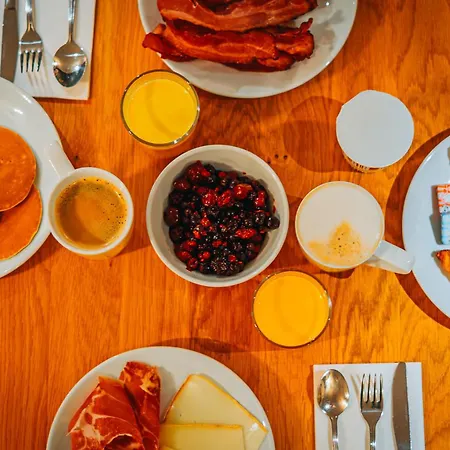 Apart Otel Garden & Balneo 3*