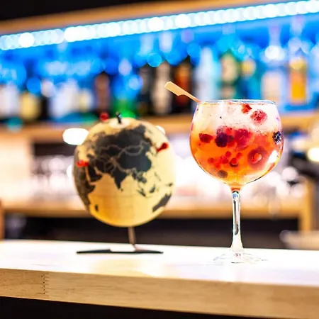 Garden & Balneo 3* 코트레