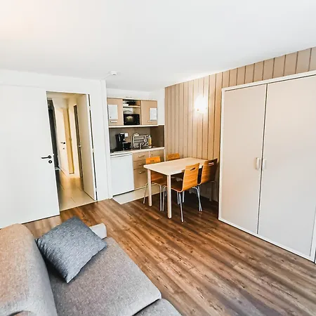 Garden & Balneo 코트레